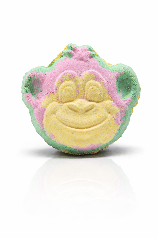 Monkey shaped bath bomb – guava and strawberry scent, colourful kids bath fizz, 90g
