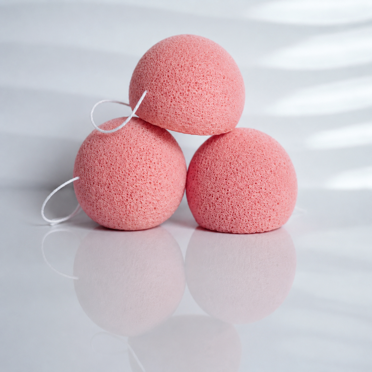 Lumaysa konjac sponge product display rose flower variant